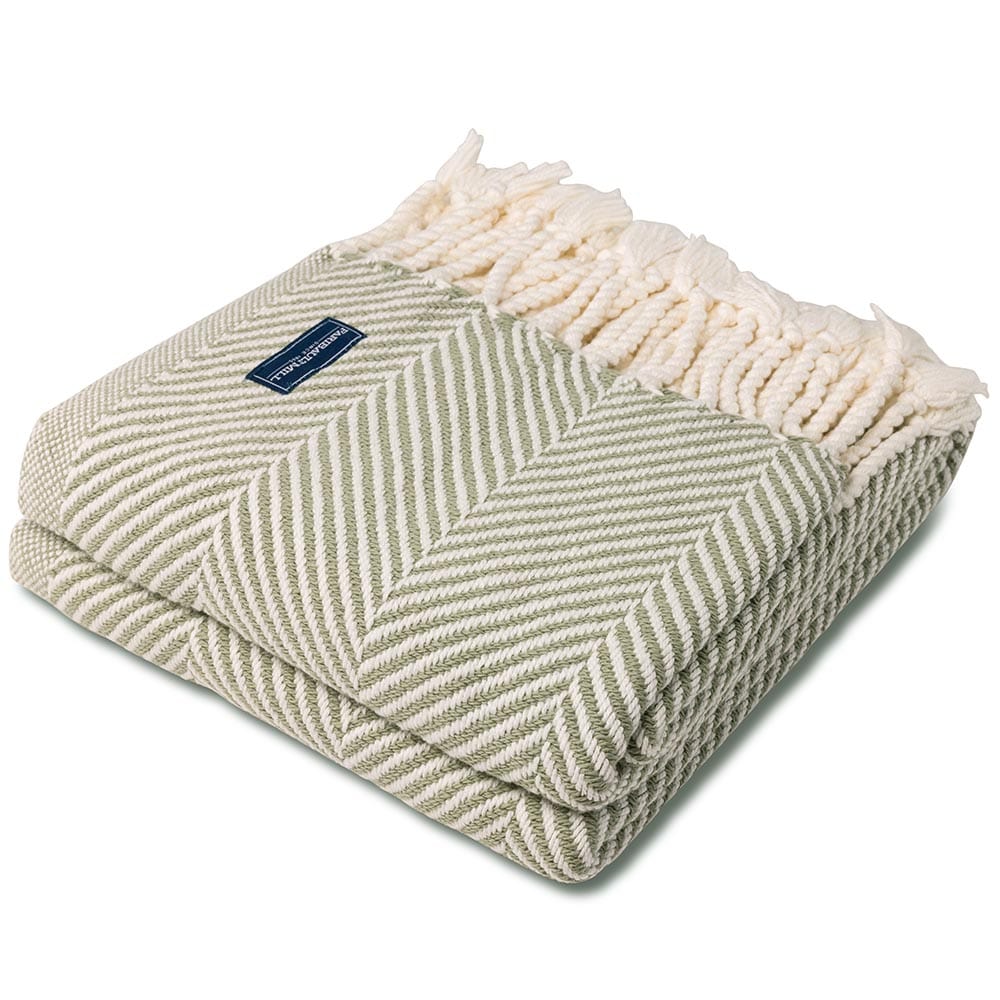 brahms-mount-with-fringe-tea-soft-white-monhegan-cotton-throw-with-fringe-29939861913709.jpg