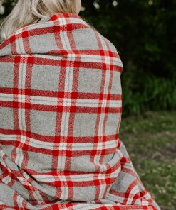 Minnehaha Falls Wool Throw - Red
