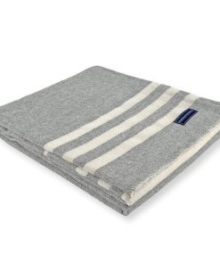 Trapper Wool Throw - Gray