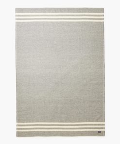 Trapper Wool Throw - Gray