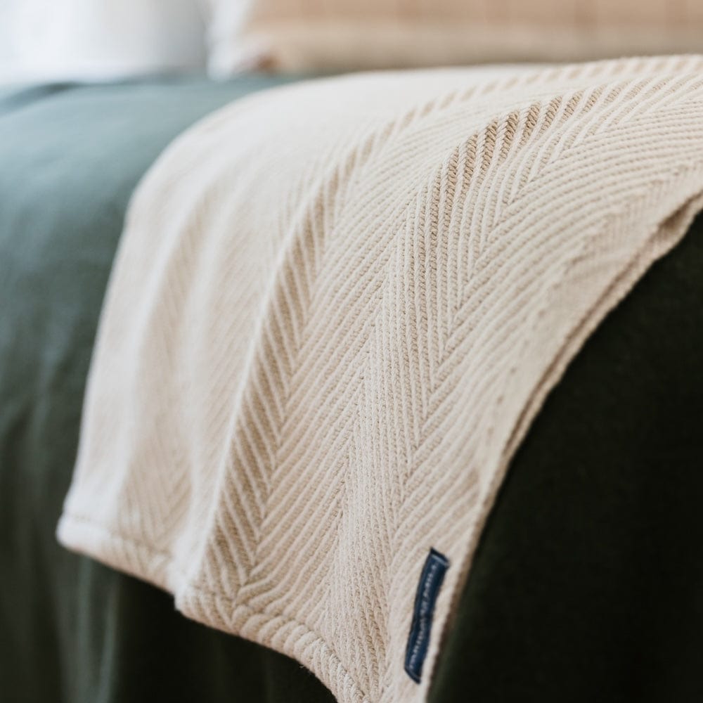 sm-image-92fadff8ebf4e4f44e78d254 Monhegan Cotton Throw Without Fringe - Oyster