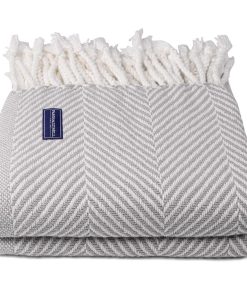 Monhegan Cotton Throw With Fringe - Dove Gray