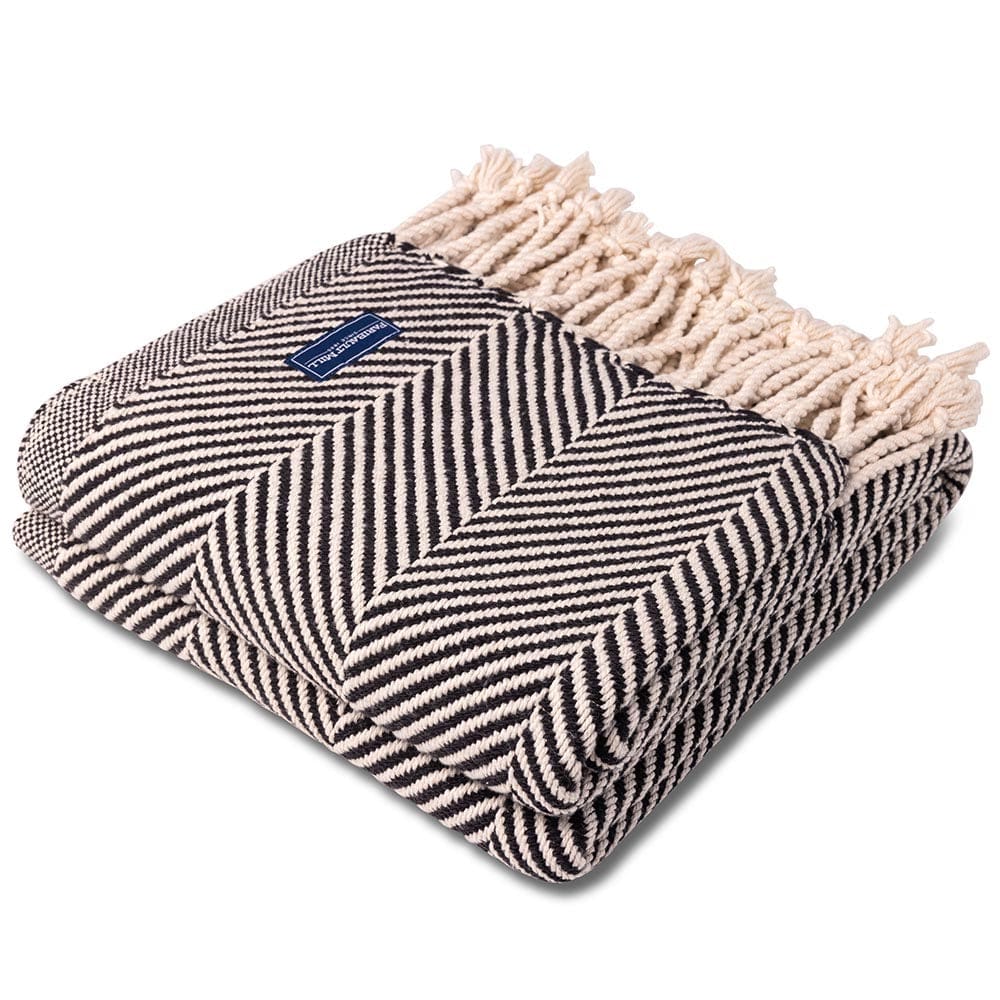 sm-image-cb689370c354a19114ea8849 Monhegan Cotton Throw With Fringe - Ebony