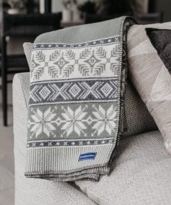 Nordic Wool Throw Blanket - Sage Green
